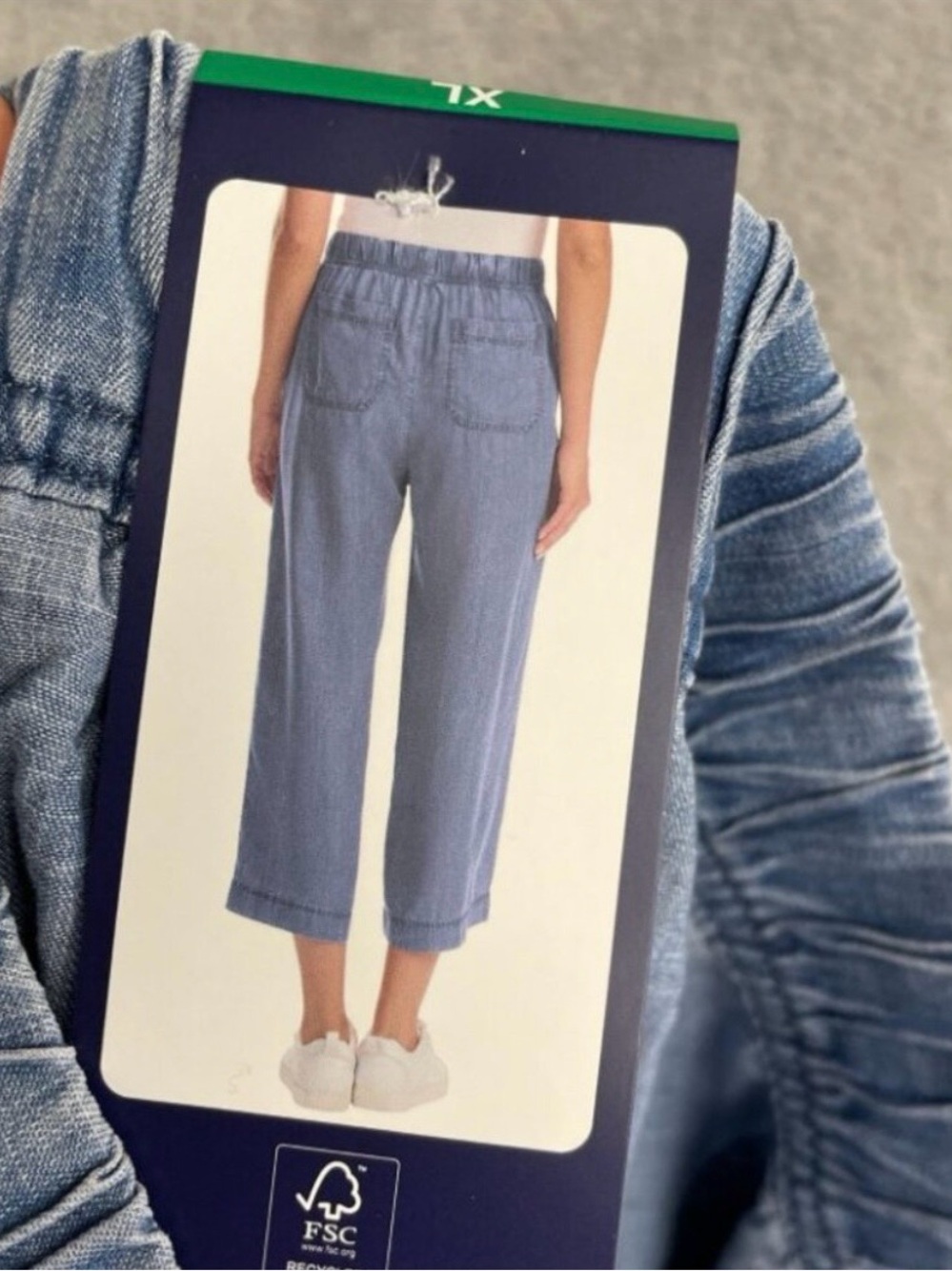 NWOT Womens Splendid Chambray Blue Wide-Leg Cropped Capris XL Costco - Picture 8 of 8